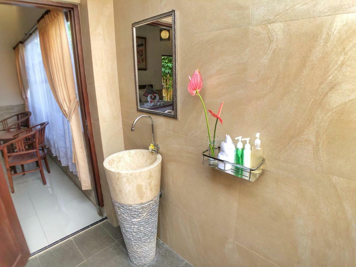 Uma Dewi Guest House Ubud  Exterior photo